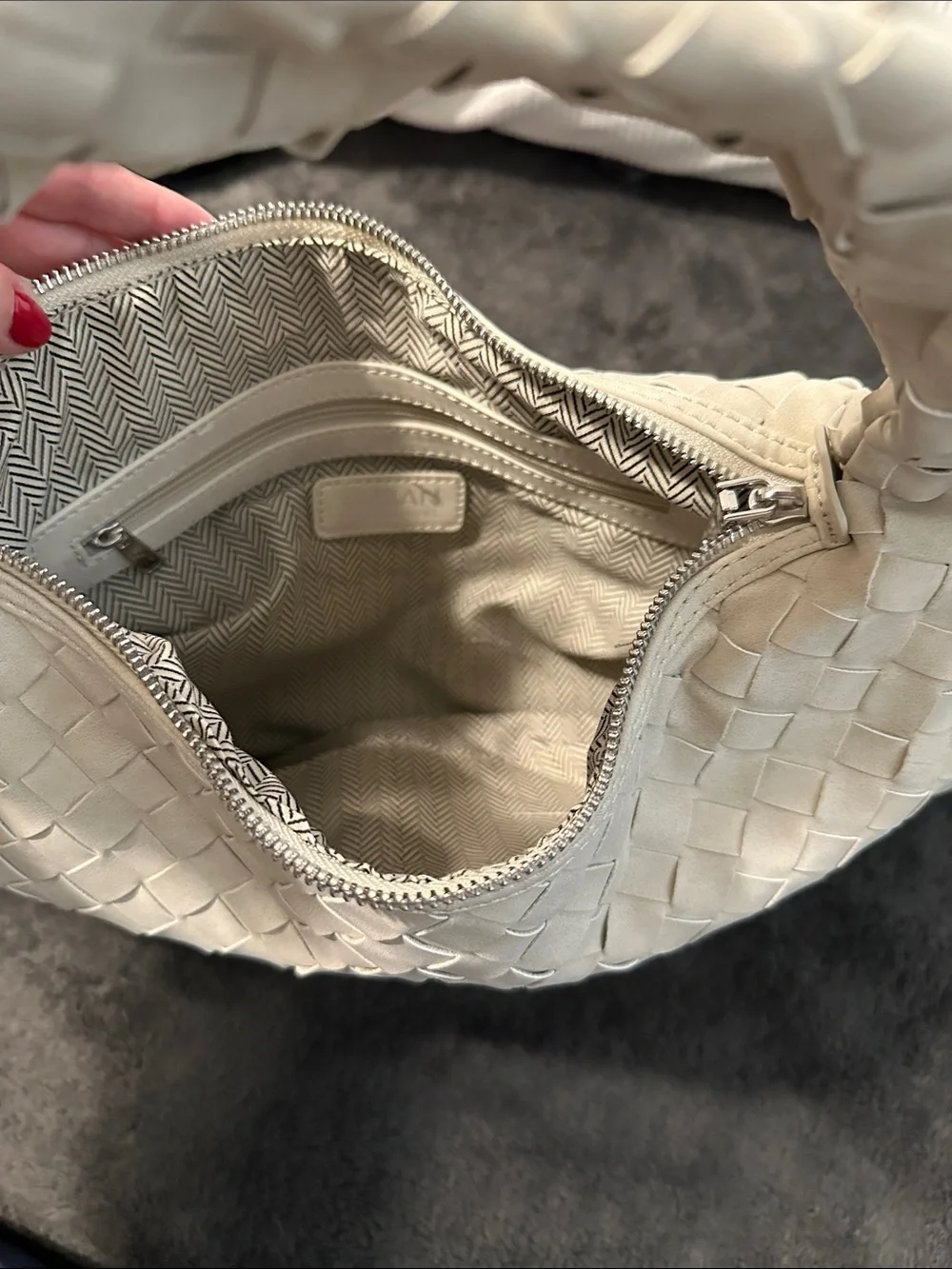 Urban Expressions Knotted Woven Hobo in Light Cream